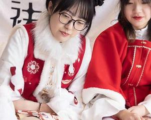 袜啵啵 - 在稚予的奶油蛋糕图集中找灵感：咳咳，心灵的食粮喔！