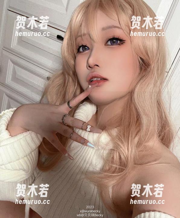 贝贝琪Becky 贝贝琪Becky原图:谁说哈喽Kitty只有卡通风,这里还有点小性感哦!