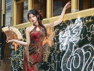 当万圣节与贰加六碰撞：写真集开启奇幻旅程