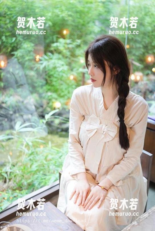 轩子巨2兔 微密圈 - 定制图集里的迷离酒红色,“轩子巨2兔”果然没有食言!