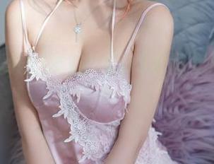 过期米线线的妹妹：COS套图里的那些隐秘