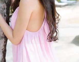 魅妍社 - 走进小热巴的清纯世界，图集分享带你体验纯粹之美。