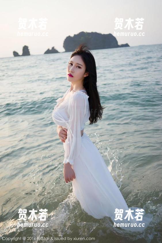 魅妍社-陈嘉嘉Tiffany 魅妍社 - 看!陈嘉嘉Tiffany无圣光写真,套装比衣服还抢眼!